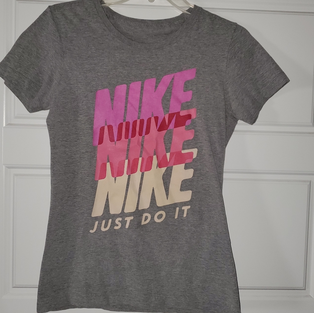 Nike Shirt